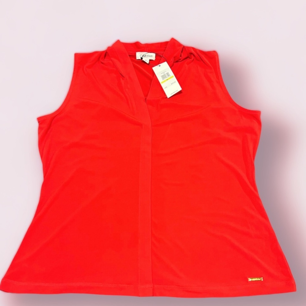 Calvin Klein NWT sleeveless stretchy flowy top
